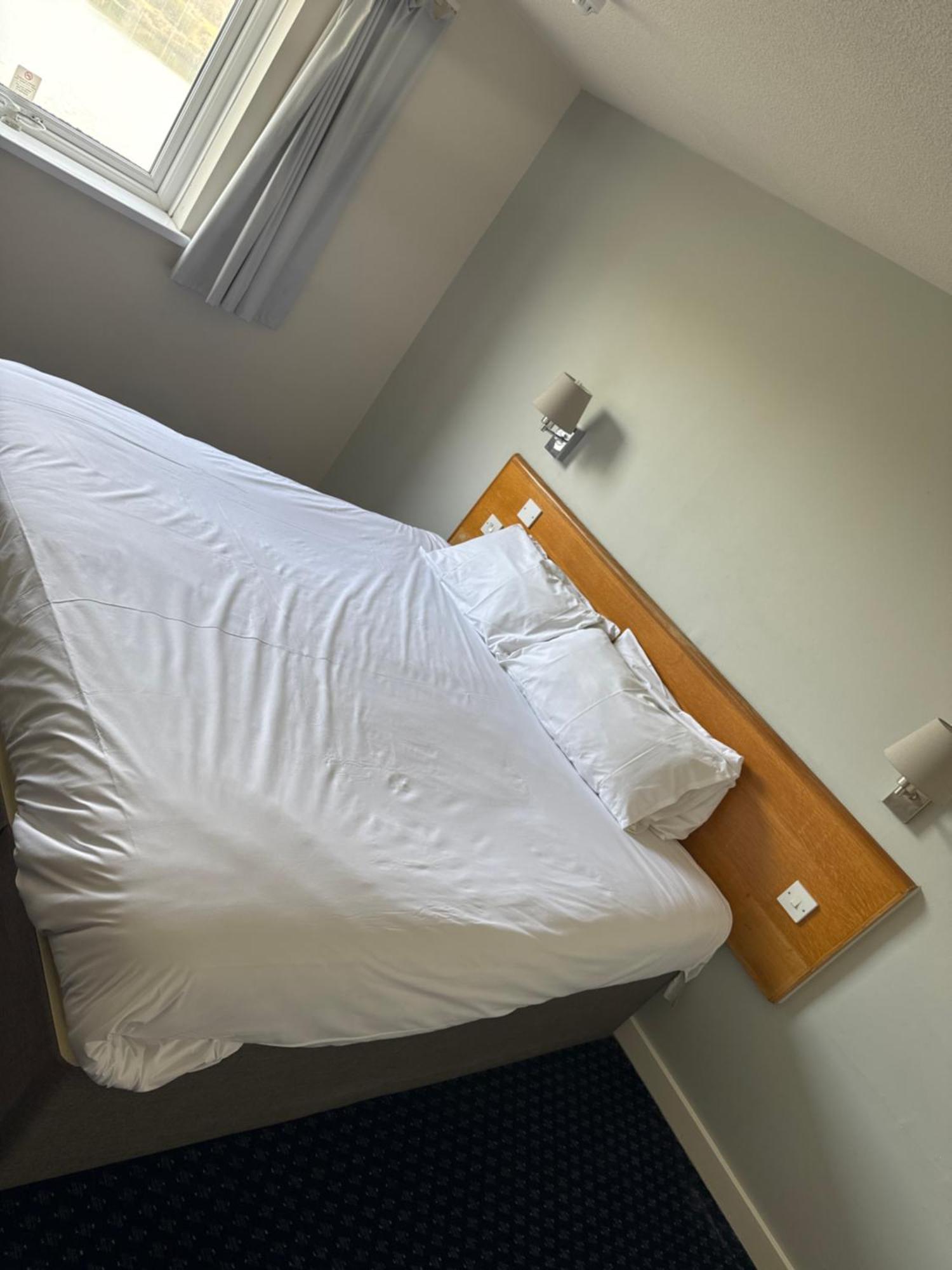 Thurrock Hotel M25 Services Aveley Екстер'єр фото